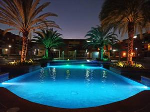 Bazén v ubytování Apartment in Pampatar Villa La Blanquilla nebo v jeho okolí + 4 fotografie