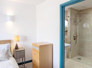 Vannituba majutusasutuses Sea Urchin - Pagham - Sea Front +43 fotot