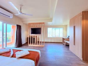 Giường trong phòng chung tại M-Marine sold wind view