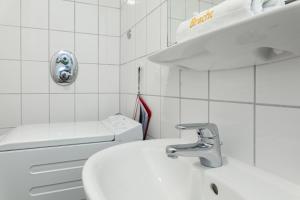 Koupelna v ubytování Appartementhaus Bracht - Kätemöh + 15 fotografií