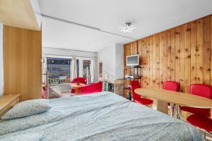 Gallery image of Les Bouleaux D1 - 2-4 pers - centre station in Nendaz