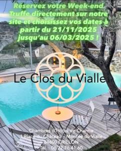 Πισίνα στο ή κοντά στο Le Clos du Vialle