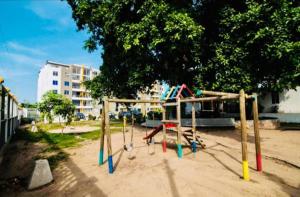 Ο χώρος παιχνιδιού για παιδιά στο Apartamento en Barranquilla