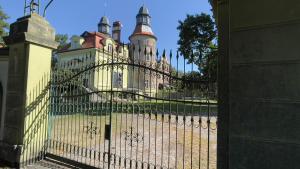 Φωτογραφία από το άλμπουμ του Schloss Rothenhorn σε Jędrzychowice