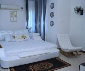 Postel nebo postele na pokoji v ubytování Nyali Beach front Homes + 2 fotografie