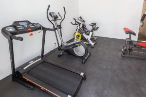 Fitness centrum a/nebo fitness zařízení v ubytování beautiful and elegant apartment in Playa + 2 fotografie