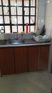 Η κουζίνα ή μικρή κουζίνα στο LORA'S Haven Homes Kisii - 2 bedroom