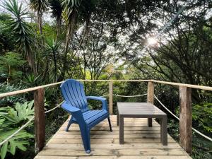 Vườn quanh Central Tiny house surrounded by nature