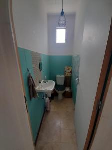 Φωτογραφία από το άλμπουμ του Maison atypique avec vue unique σε Λε Καρμπέ