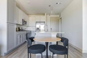 Fotografie z fotogalerie ubytování Blueground Del Valle pool nr McKinney Falls ATX-353 v destinaci Austin