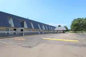 Φωτογραφία από το άλμπουμ του Executive Inn By Belvilla Owatonna Hwy 35 σε Owatonna