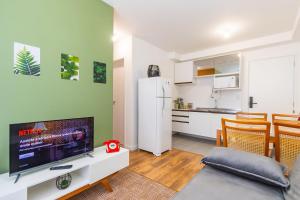 Kuchyň nebo kuchyňský kout v ubytování Apartamento de 2 Quartos com Vaga - IBI0807