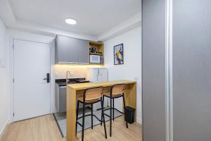 Φωτογραφία από το άλμπουμ του Studio Completo em condomínio com piscina -IBI1204 στην Κουριτίμπα