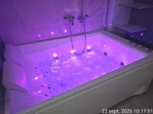 Gambar di galeri bagi Evasion Prestige - Suite Spa, Sauna & Patio di Saint-Quentin +14 gambar