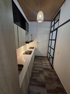 Kuchyň nebo kuchyňský kout v ubytování Baires Loft Coliving