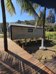 Bygningen som feriehuset ligger i + 13 billeder