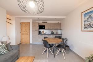 Kuchyň nebo kuchyňský kout v ubytování L'Oralya - 6 personnes - Samoens