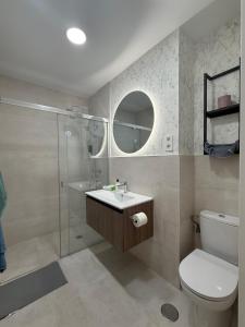 Et badeværelse på GAVIA- Suite LUXURY - Go easy Down town