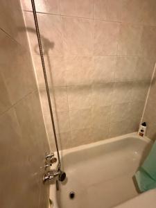 Afbeelding uit fotogalerij van Big APP With 3bd For 8 people in Montreal