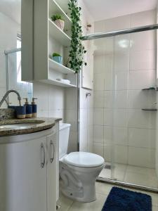 Et badeværelse på Apartamento de 2 quartos Completo