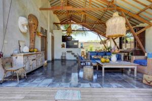 Χώρος καθιστικού στο Wendelle 3 BR Private Pool Villa ZN276