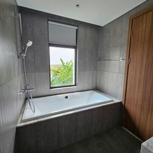 Ένα μπάνιο στο Swanbay Le Center Zone 6