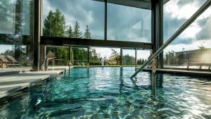 Bazén v ubytování Josef Mountain Resort nebo v jeho okolí