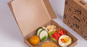 a box filled with different types of fruits and vegetables at Hotel O Wisma Sidosari Syariah in Bandar Lampung +105 photos