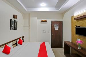Gallery image of Hotel O POP Hotel Shubham in Rewāri