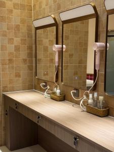 Ένα μπάνιο στο Only Female WOPING HOTEL GUANGZHOU TAIKOO