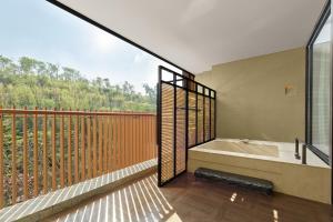 東莞市にあるBanyan Tree Dongguan Songshan Lakeのギャラリーの写真