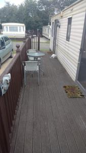 Budova, kde se kemp nachází