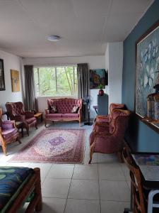 Imagen de la galería de The Pink Chair, en Magaliesburg
