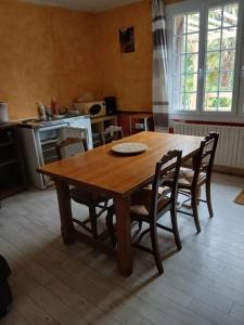 Η κουζίνα ή μικρή κουζίνα στο Chambre étudiant
