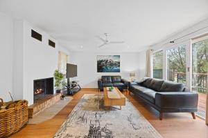 Fotografie z fotogalerie ubytování Jarrah Lodge - Sleeps 10 - Merrijig v destinaci Merrijig