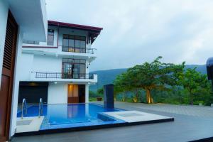 Gallery image of Hotel SUMMORA in Kalawana