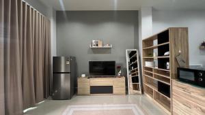 Η κουζίνα ή μικρή κουζίνα στο hidden loft +13 φωτογραφίες