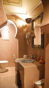 Phòng tắm tại Palais Andara Riad And SPA