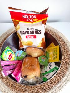 Φαγητό σε αυτό το διαμέρισμα ή κάπου εκεί κοντά