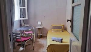 Imagen de la galería de Mendes Family Guesthouse, and Services, en Praia