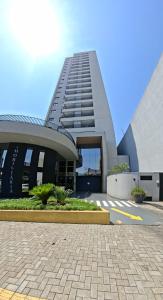 a large building with a large building at Residencial Miró apartamento 53 centro in Foz do Iguaçu