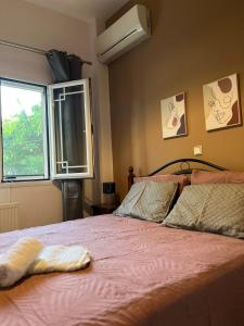 Postel nebo postele na pokoji v ubytování H&V suite home