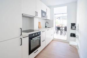 Η κουζίνα ή μικρή κουζίνα στο Beautiful apartment in Fuengirola