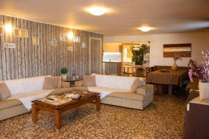 Χώρος καθιστικού στο El Paraiso