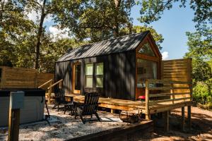 Budova, kde se prázdninový dům nachází + 16 fotografií