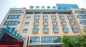 Bangunan di mana terletaknya hotel