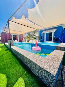 Billede fra billedgalleriet på J'Nero Homestay Pool Besut i Jertih