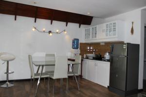 Kuchyň nebo kuchyňský kout v ubytování Tepraas Matale