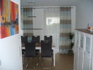 Galeriebild der Unterkunft Ferienwohnung Rheinaue in Köln