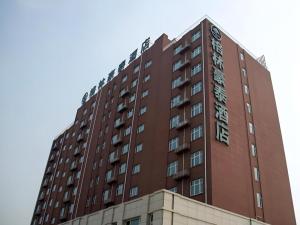 Bangunan di mana terletaknya hotel